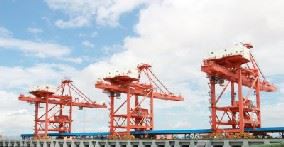 Reliable reducer for transit bulk cargo loaders
